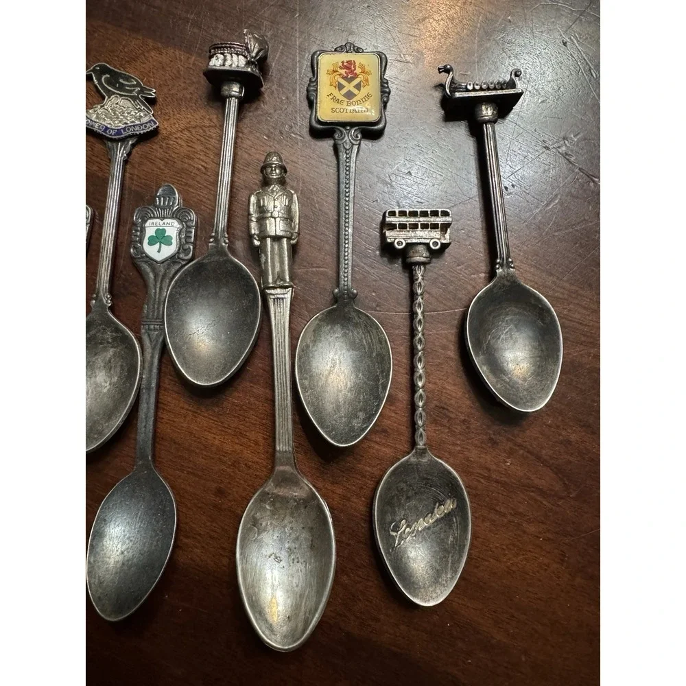 Souvenir Spoons Lot 15‎ Silver Plate Europe Ireland England Travel Vintage Older